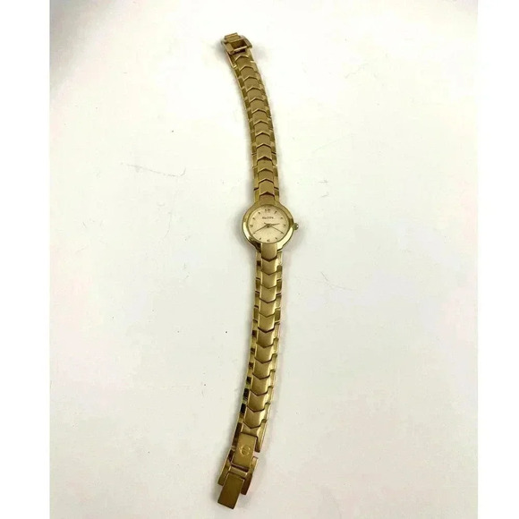 Elgin Gold Tone Watch 22mm EG386 Round Dial Women's WORKS - Picture 9 of 14